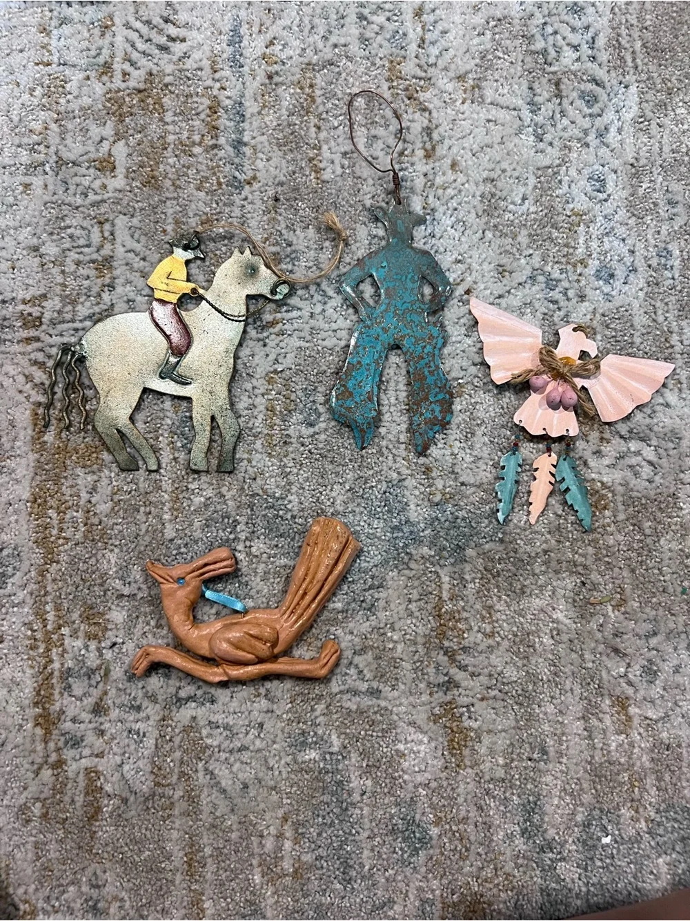 Southwest tin Christmas ornaments lot of 4 z99